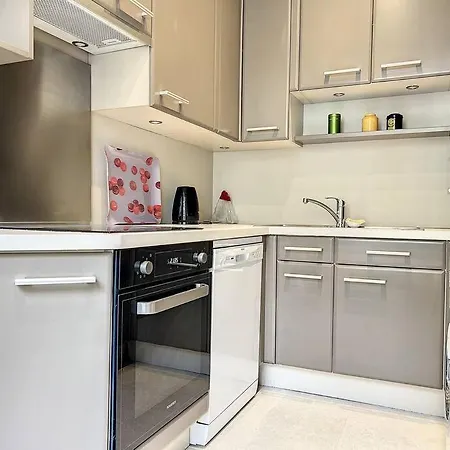 Apartment Confidentiel, Particulier 16eme *